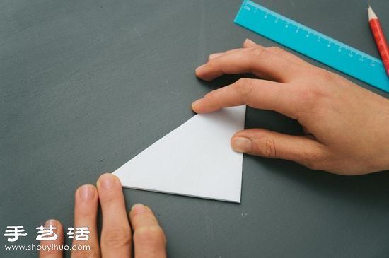 手工剪紙制作超美3D立體雪花教程 -  rpnrmr.com