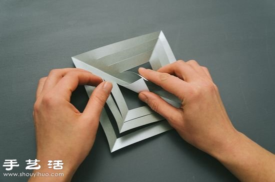 手工剪紙制作超美3D立體雪花教程 -  rpnrmr.com