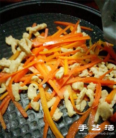 清爽可口黃瓜雞肉卷的做法 -  rpnrmr.com