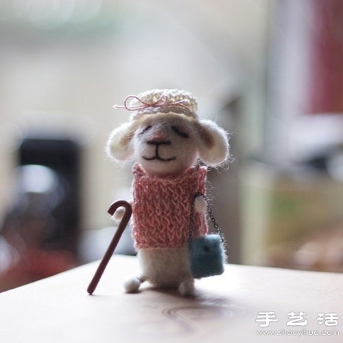 羊毛氈制作的老鼠太太 -  rpnrmr.com