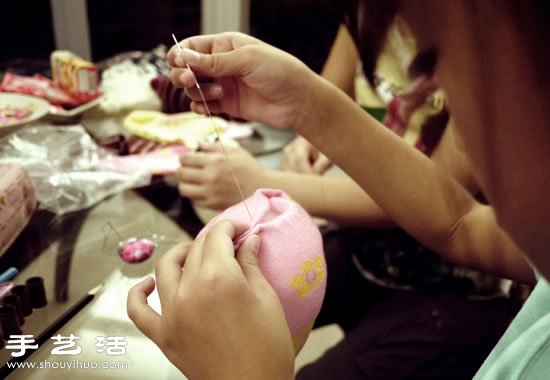 長耳兔襪子娃娃 襪子制作兔子玩偶圖解教程 -  rpnrmr.com