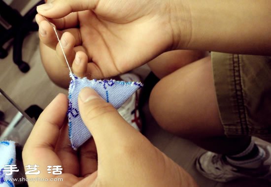 長耳兔襪子娃娃 襪子制作兔子玩偶圖解教程 -  rpnrmr.com