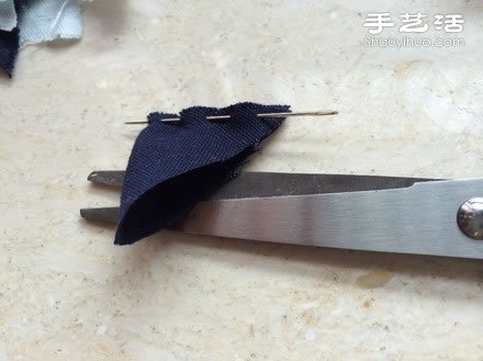 超詳細(xì)步驟教你手工制作簡單布藝手工花 -  rpnrmr.com