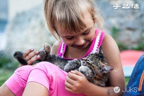 “毛小孩”陪伴的快樂童年 -  rpnrmr.com