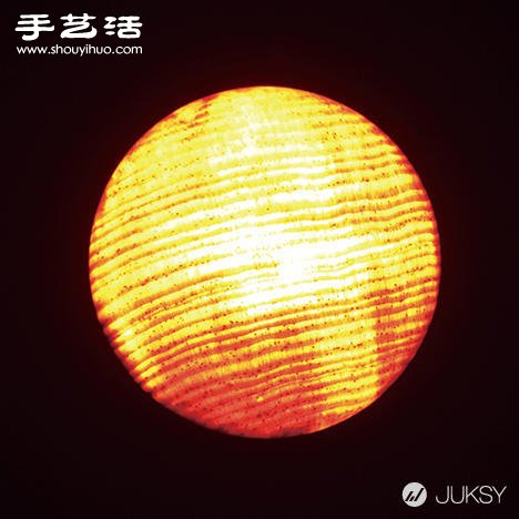 日本藝術(shù)家打造能透出燈光的超薄木頭燈泡 -  rpnrmr.com