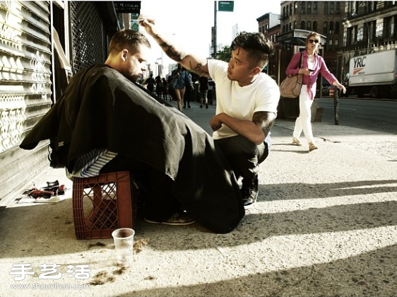 紐約街頭游走的善心理發(fā)師 Mark Bustos -  rpnrmr.com