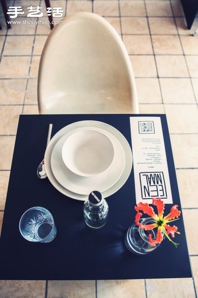 荷蘭只允許一個(gè)人用餐的餐廳Eenmaal -  rpnrmr.com