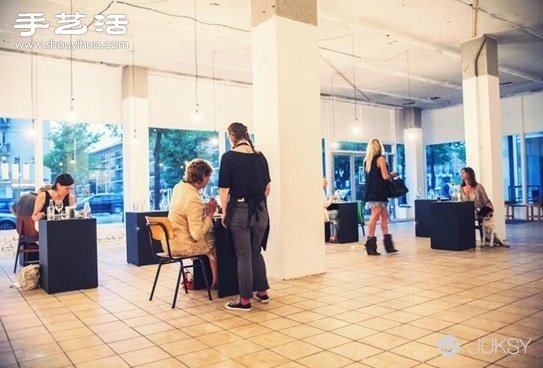 荷蘭只允許一個(gè)人用餐的餐廳Eenmaal -  rpnrmr.com
