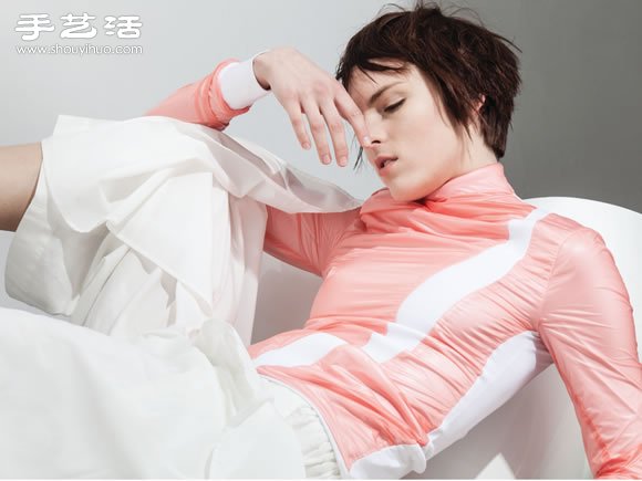 時尚穿衣搭配詮釋表現(xiàn)主義 -  rpnrmr.com