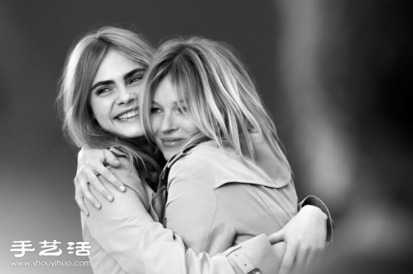 跨世代超模代言 My Burberry 香氛廣告 -  rpnrmr.com
