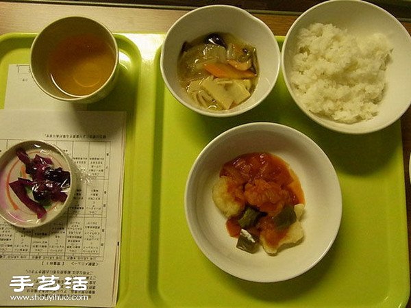 盤點(diǎn)世界各國(guó)醫(yī)院餐，澳洲根本飯店等級(jí)！ -  rpnrmr.com