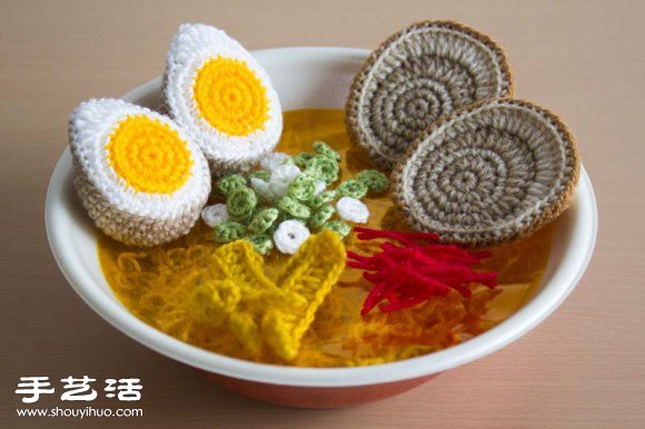 日本手工達(dá)人用毛線織出的一碗拉面！ -  rpnrmr.com