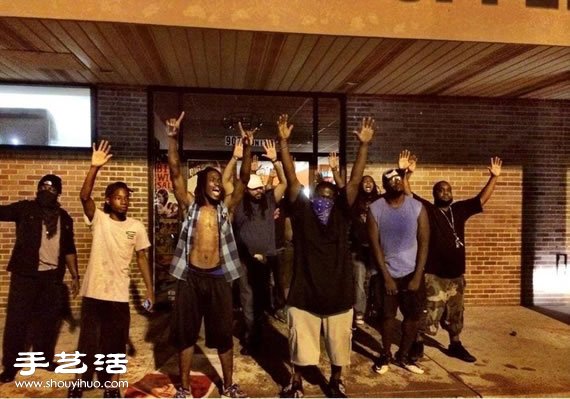 42張照片記錄撼動(dòng)人心的純真人性瞬間 -  rpnrmr.com