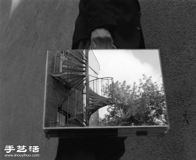 葡萄亞裔攝影師作品:男人與他的城市行李箱 -  rpnrmr.com