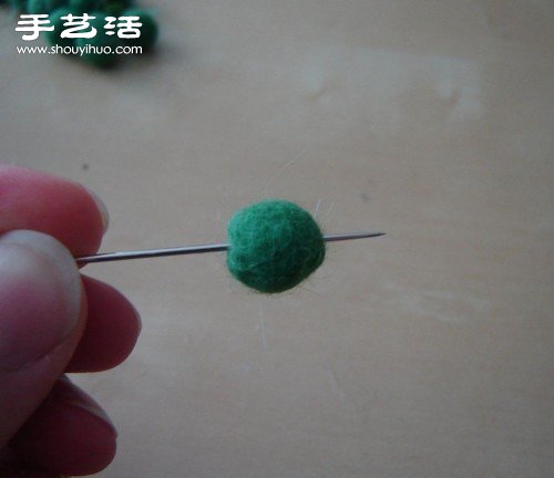 寵物絨毛手工制作漂亮手串手鏈圖解教程 -  rpnrmr.com