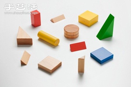 類似七巧板的木制兒童益智小玩具 -  rpnrmr.com