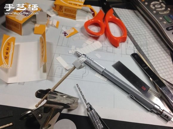 紙盒子手工制作可以變形的擎天柱模型玩具 -  rpnrmr.com