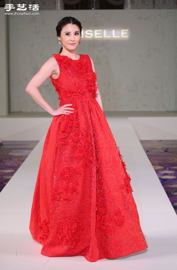 MOISELLE 2014秋冬時裝秀 體會神秘中東情懷 -  rpnrmr.com
