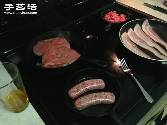 DIY超大的雙層牛排漢堡 這下夠吃了吧！ -  rpnrmr.com