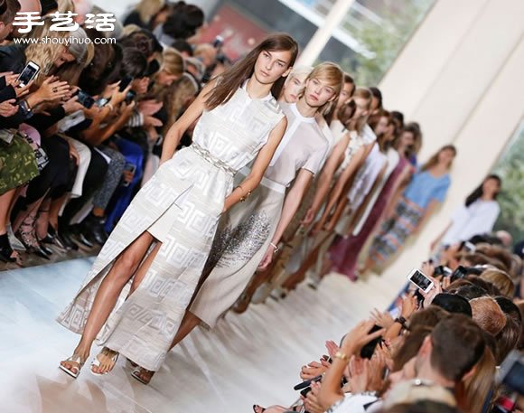 以畫家為靈感的Tory Burch 2015春季女裝 -  rpnrmr.com