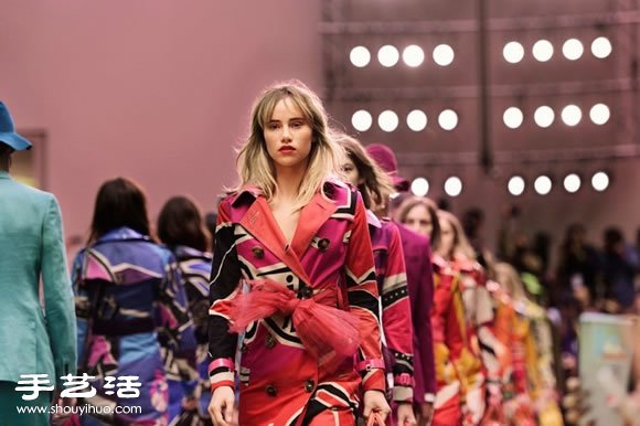 Burberry Prorsum 2015 春夏女裝秀 -  rpnrmr.com
