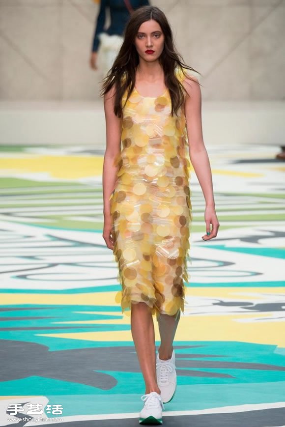 Burberry Prorsum 2015 春夏女裝秀 -  rpnrmr.com