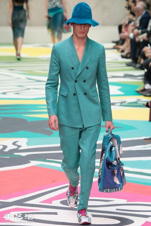 Burberry Prorsum 2015 春夏女裝秀 -  rpnrmr.com