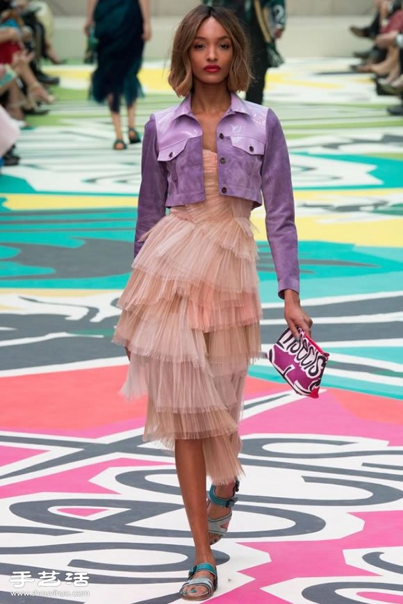 Burberry Prorsum 2015 春夏女裝秀 -  rpnrmr.com