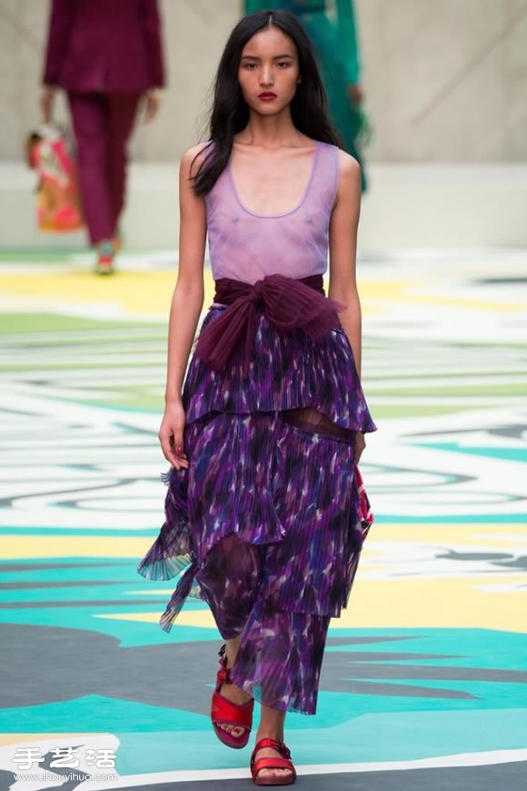 Burberry Prorsum 2015 春夏女裝秀 -  rpnrmr.com
