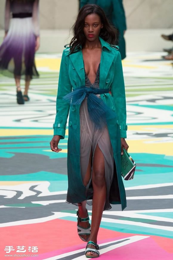 Burberry Prorsum 2015 春夏女裝秀 -  rpnrmr.com