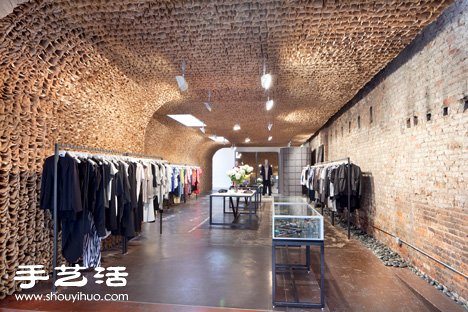 超大空間服飾店裝修設(shè)計 -  rpnrmr.com