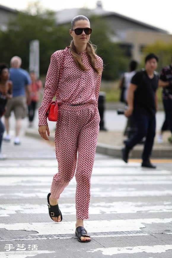 2015春夏時(shí)裝周系列報(bào)導(dǎo)：模特兒私服街拍 -  rpnrmr.com