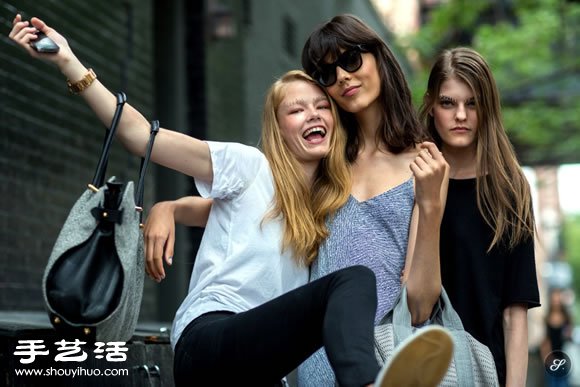 2015春夏時(shí)裝周系列報(bào)導(dǎo)：模特兒私服街拍 -  rpnrmr.com
