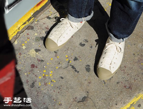 The Hill Side推出的秋冬帆布平底鞋 -  rpnrmr.com