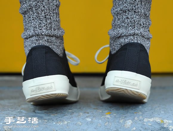 The Hill Side推出的秋冬帆布平底鞋 -  rpnrmr.com