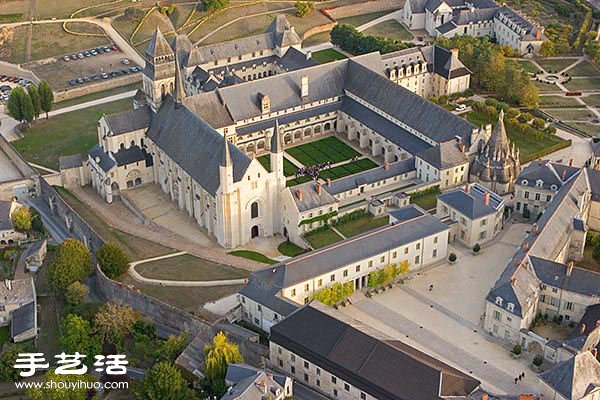 12世紀修道院改造的酒店FONTEVRAUD ABBEY -  rpnrmr.com