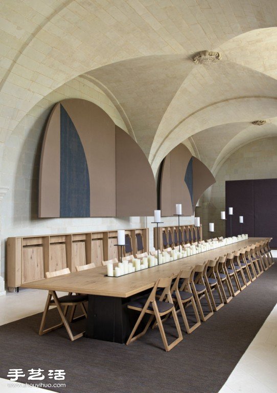 12世紀修道院改造的酒店FONTEVRAUD ABBEY -  rpnrmr.com