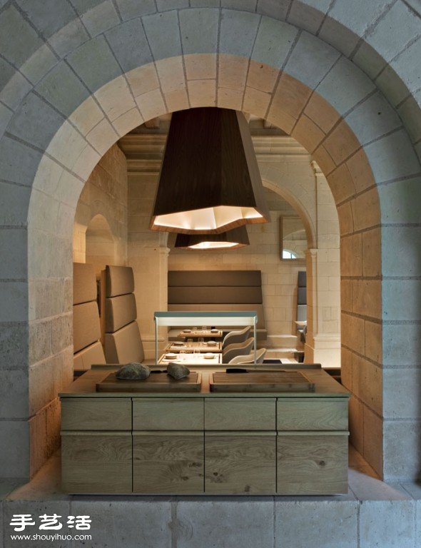 12世紀修道院改造的酒店FONTEVRAUD ABBEY -  rpnrmr.com