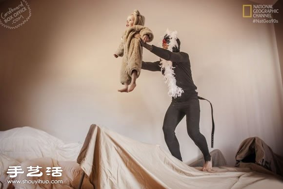 紙箱自制電影場景 一家三口的角色扮演時間 -  rpnrmr.com