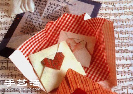 帶愛(ài)心的信封折紙 折有心形的信封方法圖解 -  rpnrmr.com