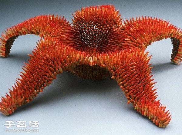 利用鉛筆、粉蠟筆手工拼出的立體雕塑作品 -  rpnrmr.com