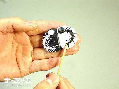 軟陶DIY手工制作雙魚掛飾吊墜圖解教程 -  rpnrmr.com