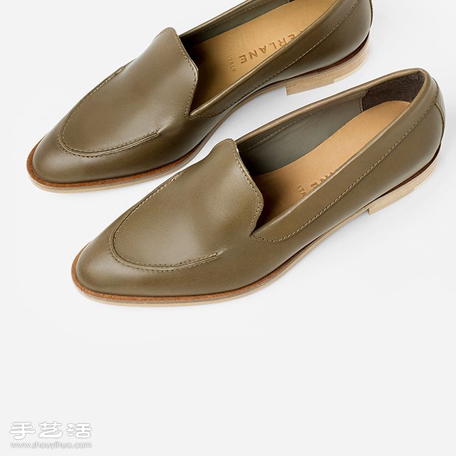 極簡設(shè)計零死角的經(jīng)典 loafer 女鞋設(shè)計 -  rpnrmr.com