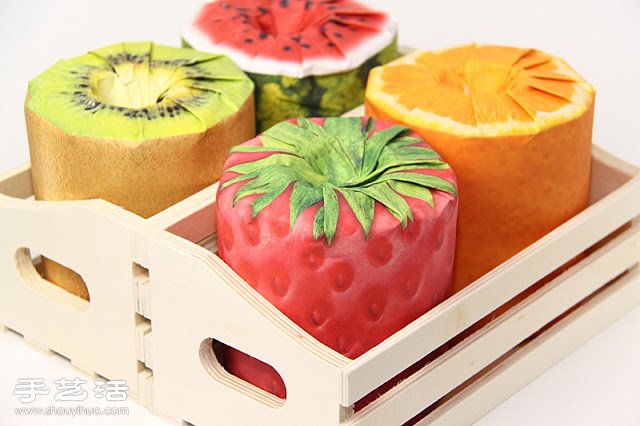 繽紛的水果卷筒衛(wèi)生紙包裝設(shè)計 -  rpnrmr.com