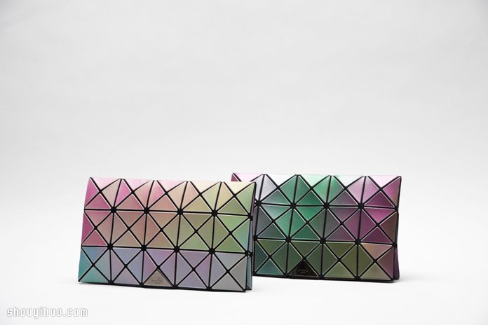 三宅一生 BAOBAO BAGS 的魔術(shù)方塊穿搭術(shù) -  rpnrmr.com