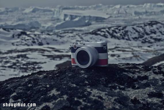 萊卡與 MONCLER 攜手推出全球限量版相機 -  rpnrmr.com