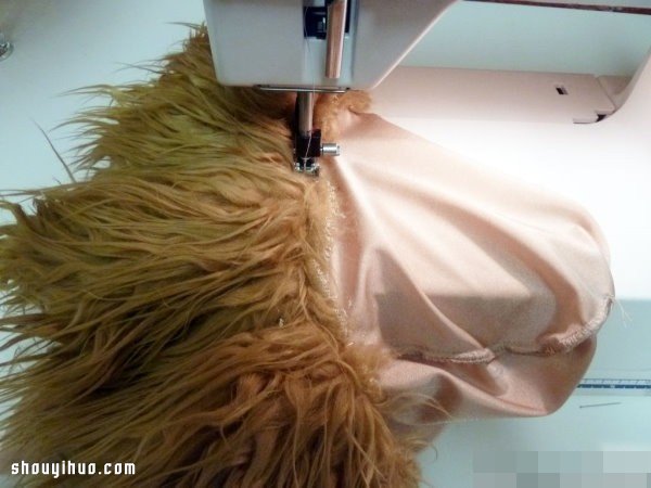 手工DIY獅子鬃毛頭套 讓狗狗變成威武雄獅 -  rpnrmr.com