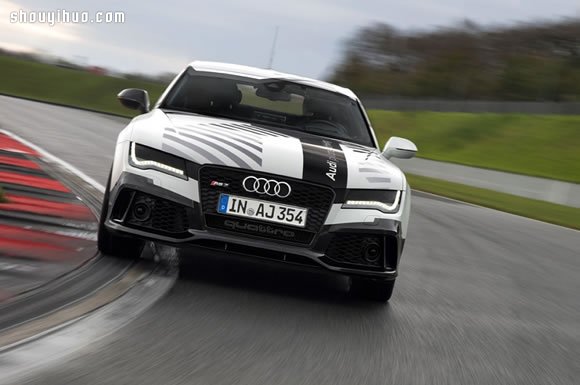 世界最快無(wú)人駕駛汽車：Audi RS7 -  rpnrmr.com