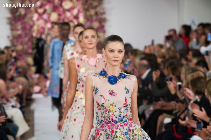 OSCAR DE LA RENTA與他最后的2015春夏女裝 -  rpnrmr.com