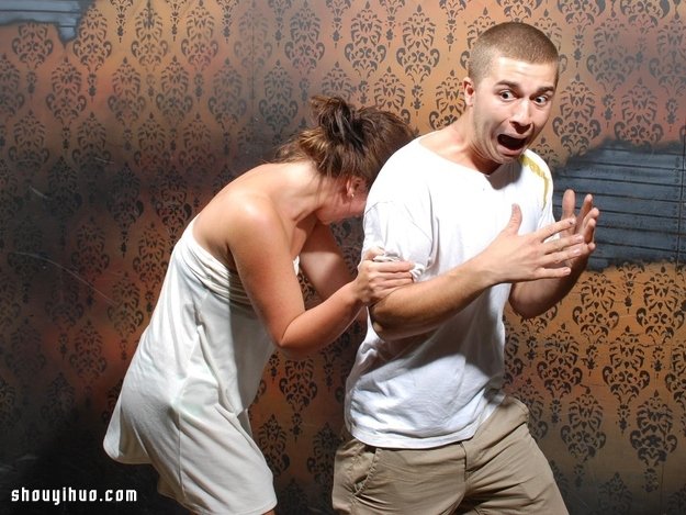 超爆笑~22張大男人在鬼屋里被嚇到的表情！ -  rpnrmr.com